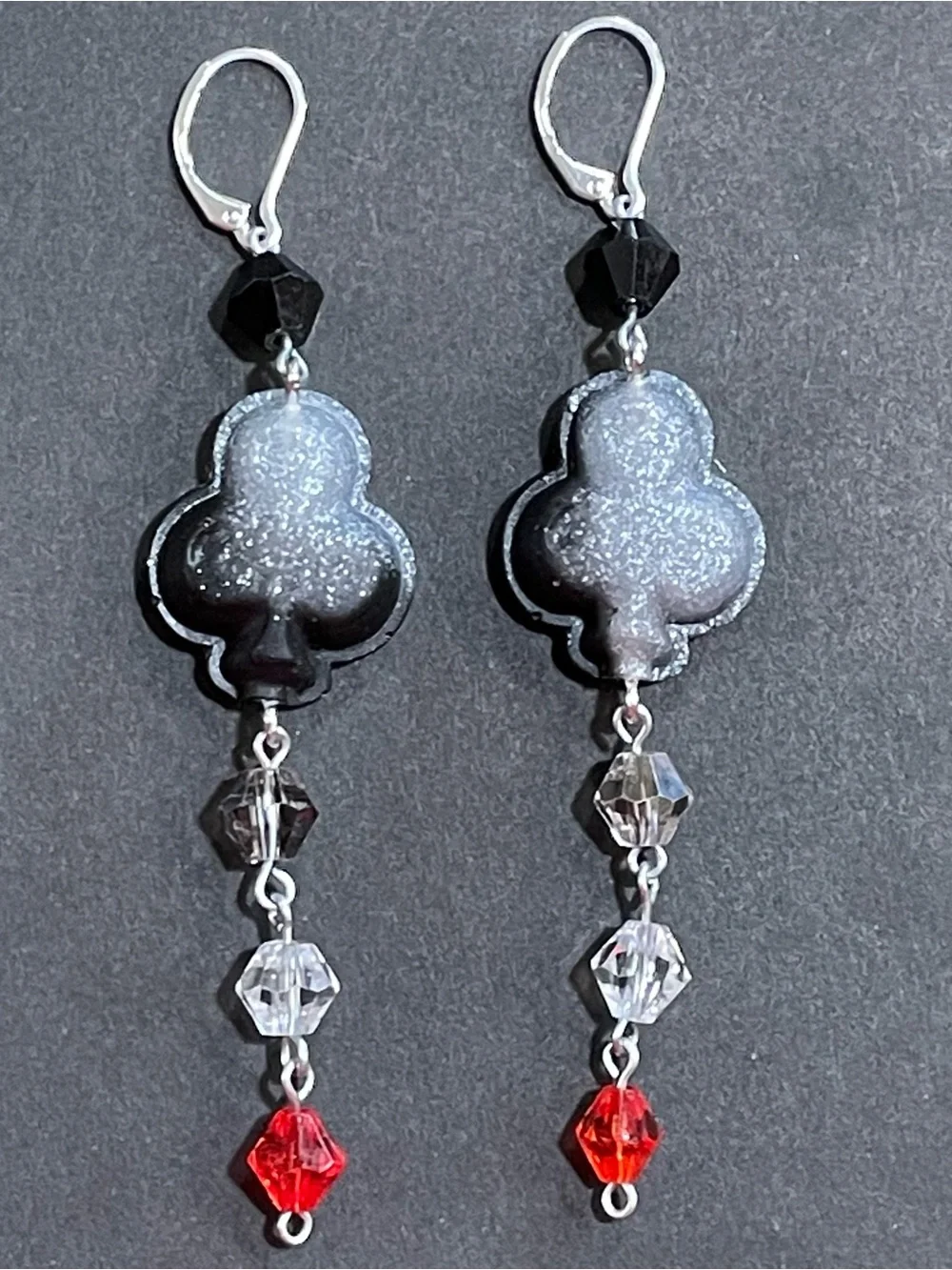 Twisted Wonderland Inspired Groovy Candy Earrings Trey Clover (Nightmare Suit)